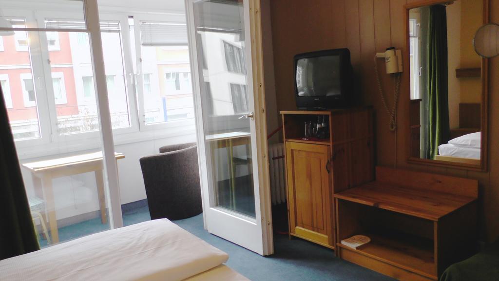 City Hotel Pforzheim Pokój zdjęcie